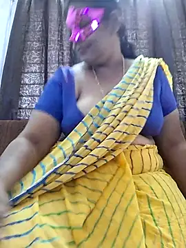 Snapshot of Hot_Sreeja_Tamil chatting on July 2026 03:55:02 AM Hot Sreeja Tamil online show from July 2026 03:55:02 AM