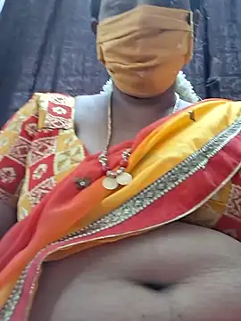 Snapshot of Hot_Sreeja_Tamil chatting on July 2026 04:08:02 AM Hot Sreeja Tamil online show from July 2026 04:08:02 AM