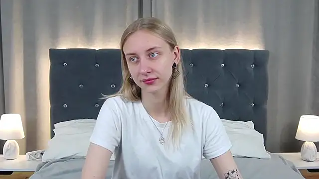 LirienVexx online show from June 2026 04:11:02 AM