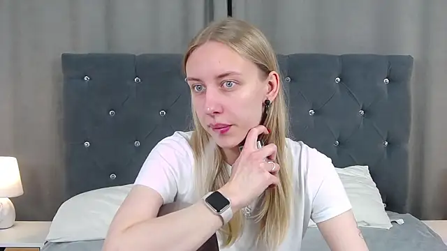 LirienVexx online show from June 2026 03:59:02 AM