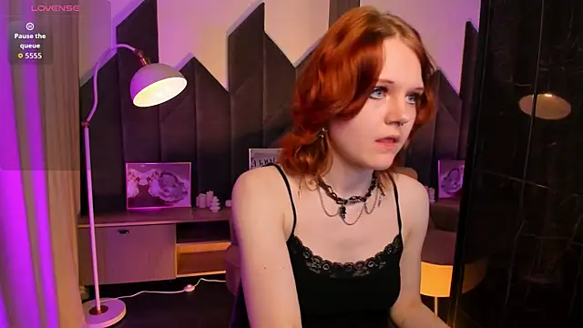 Snapshot of Goddess__Alice chatting on June 2026 01:16:01 PM Goddess Alice online show from June 2026 01:16:01 PM