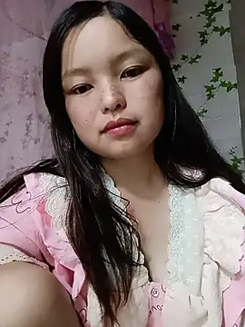 Snapshot of Linna-bae chatting on July 2026 11:06:01 AM Linna-bae online show from July 2026 11:06:01 AM