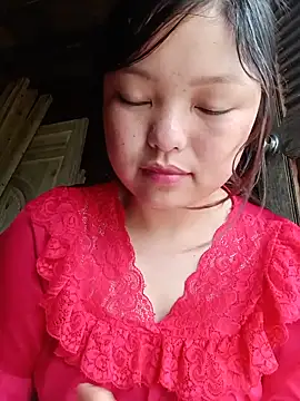 Snapshot of Linna-bae chatting on June 2026 03:58:02 AM Linna-bae online show from June 2026 03:58:02 AM