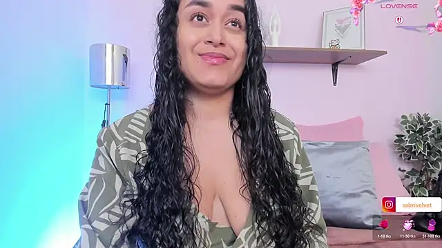 Snapshot of SabriVelvet chatting on June 2026 11:33:02 AM SabriVelvet online show from June 2026 11:33:02 AM
