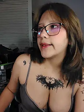 Snapshot of Belcetnat chatting on July 2026 11:51:01 PM Belcetnat online show from July 2026 11:51:01 PM