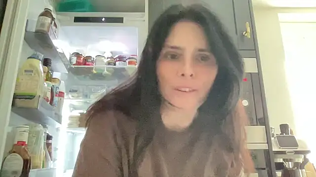 Snapshot of JadeLucy chatting on June 2026 01:12:01 PM JadeLucy online show from June 2026 01:12:01 PM