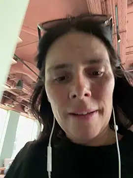 Snapshot of JadeLucy chatting on June 2026 12:38:02 PM JadeLucy online show from June 2026 12:38:02 PM