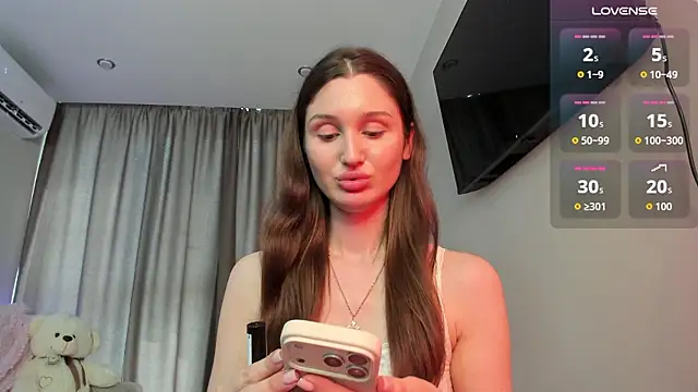 Snapshot of tender_babyyy chatting on June 2026 12:49:01 PM tender babyyy online show from June 2026 12:49:01 PM