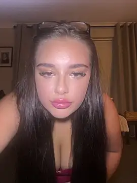 Maceysea  online show from June 2026 10:36:01 PM