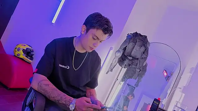 Snapshot of angel_still_ chatting on June 2026 03:23:02 AM angel still online show from June 2026 03:23:02 AM