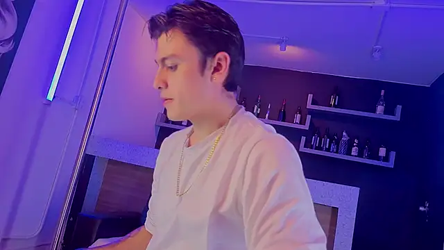 Snapshot of angel_still_ chatting on June 2026 11:32:02 PM angel still online show from June 2026 11:32:02 PM