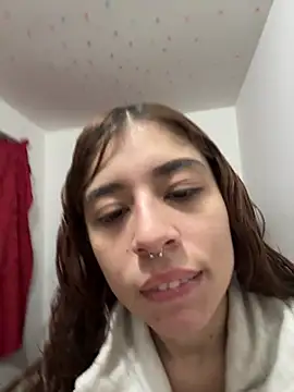 Cherry Luna1 online show from June 2026 12:38:02 AM