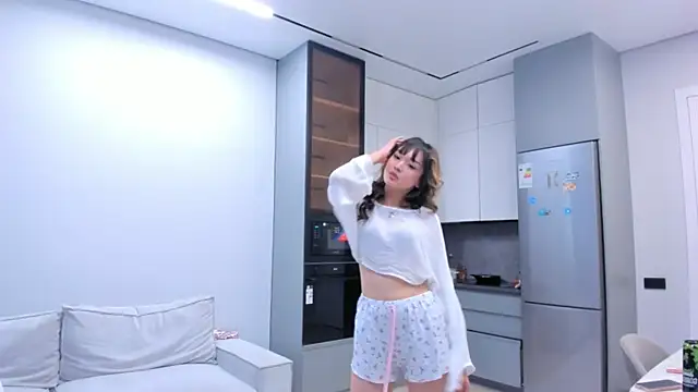 Snapshot of akari_star chatting on June 2026 04:35:02 AM akari star online show from June 2026 04:35:02 AM