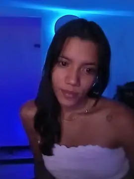 flaqui linda online show from June 2026 05:56:02 AM