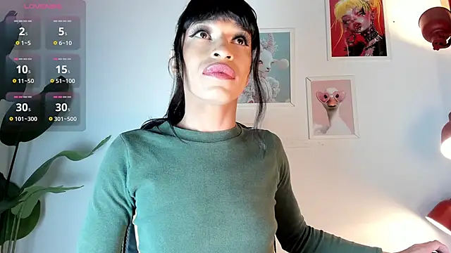 Snapshot of Gia_Demie chatting on July 2026 12:33:01 PM Gia Demie online show from July 2026 12:33:01 PM