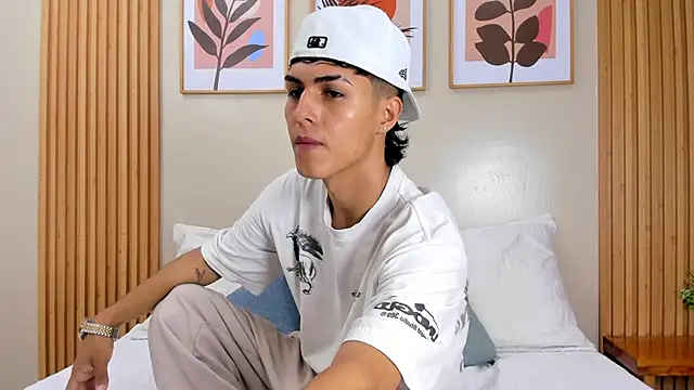 Snapshot of Axel_Mendozaa chatting on June 2026 09:09:02 PM Axel Mendozaa online show from June 2026 09:09:02 PM
