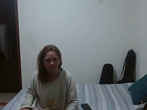 Chiquisexy1 online show from June 2026 03:17:02 AM