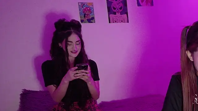 WendyandSienna online show from July 2026 03:40:01 AM
