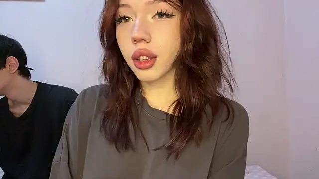 moonlure online show from July 2026 10:17:01 PM