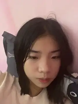 Snapshot of -Kempi- chatting on June 2026 09:04:02 AM -Kempi- online show from June 2026 09:04:02 AM