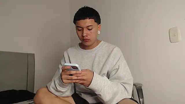 Owenn  blueee online show from June 2026 03:34:02 AM