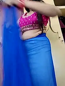 Snapshot of Romantic_riya_06 chatting on July 2026 04:34:02 AM Romantic riya 06 online show from July 2026 04:34:02 AM
