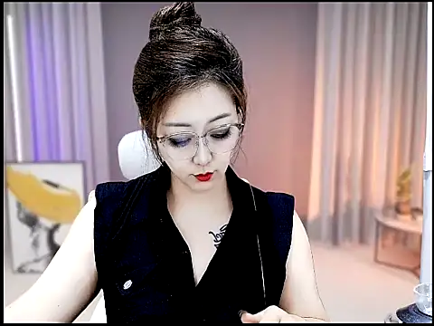 Mimi131499 online show from June 2026 04:12:02 AM