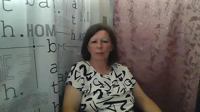 Snapshot of Schastlivaya43 chatting on June 2026 08:06:02 PM Schastlivaya43 online show from June 2026 08:06:02 PM