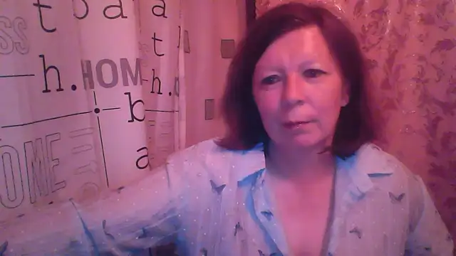 Snapshot of Schastlivaya43 chatting on June 2026 07:20:01 PM Schastlivaya43 online show from June 2026 07:20:01 PM