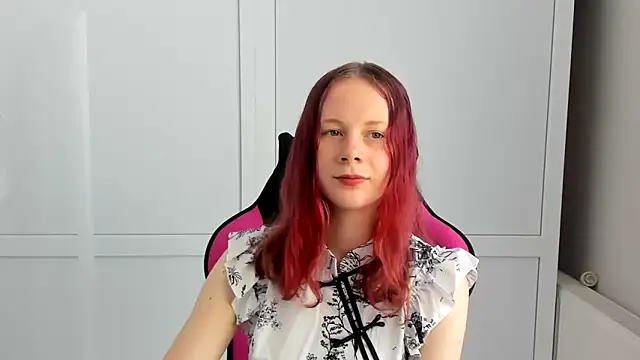Snapshot of Skylar_spring chatting on June 2026 06:46:01 AM Skylar spring online show from June 2026 06:46:01 AM
