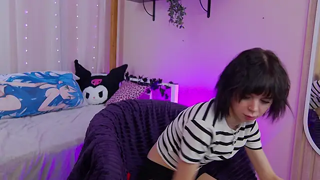 TwiggySmith online show from July 2026 09:38:01 AM