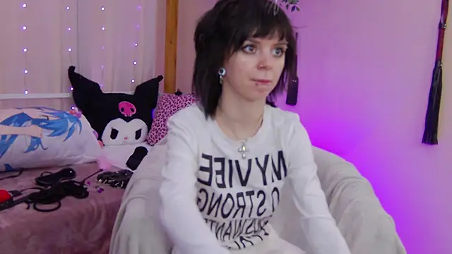 TwiggySmith online show from July 2026 09:32:01 AM