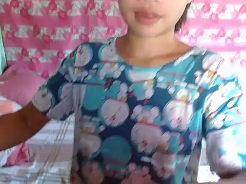 Snapshot of Itsme_Foxy_Shantale chatting on June 2026 01:00:01 AM Itsme Foxy Shantale online show from June 2026 01:00:01 AM