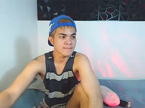 yourmikexxx online show from June 2026 07:59:02 PM