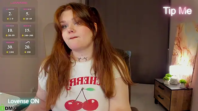 Snapshot of meow_weow chatting on August 2026 07:20:02 PM meow weow online show from August 2026 07:20:02 PM