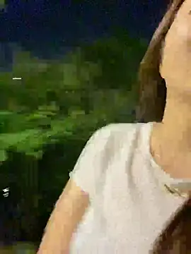 Snapshot of qianduoduo521 chatting on June 2026 03:18:01 PM qianduoduo521 online show from June 2026 03:18:01 PM