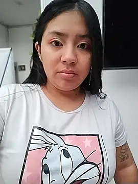 Snapshot of Amber_Herrera chatting on June 2026 12:27:02 PM Amber Herrera online show from June 2026 12:27:02 PM