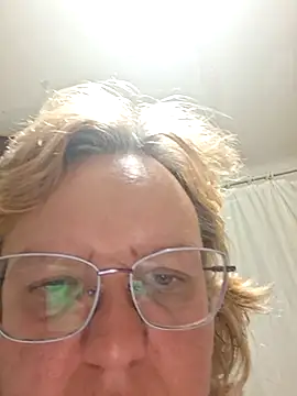 SonyaMarmeladx online show from July 2026 07:44:02 PM