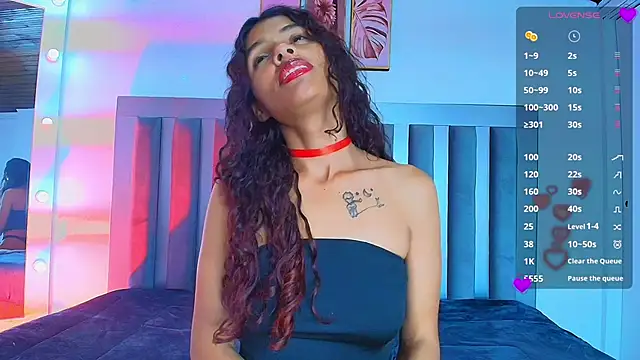 Aylin valerie online show from June 2026 07:47:02 PM