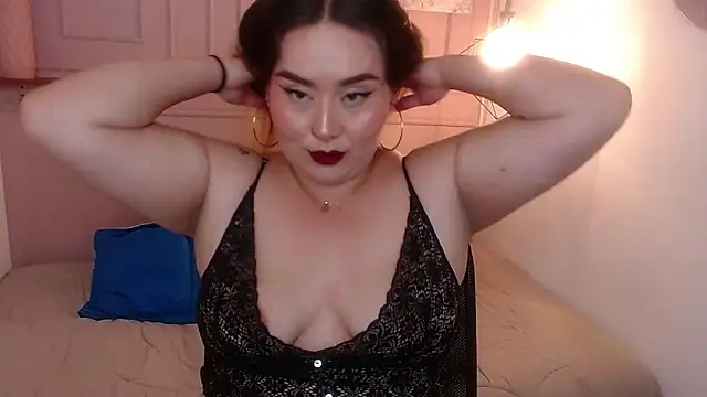Khalia  online show from June 2026 07:19:02 PM