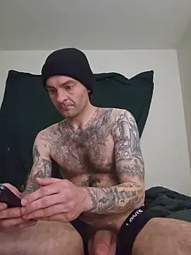 bigtattedcock online show from June 2026 06:52:02 AM