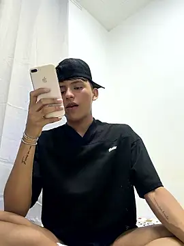 Snapshot of Boydilan chatting on June 2026 03:12:02 AM Boydilan online show from June 2026 03:12:02 AM