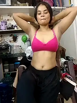Cherry Bommm online show from June 2026 04:35:02 PM