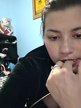 BIGTITS0 online show from June 2026 09:03:01 PM
