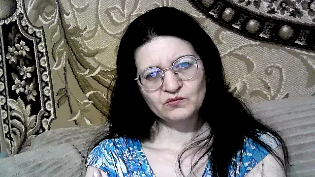 Snapshot of Dear_Annet chatting on July 2026 08:09:02 PM Dear Annet online show from July 2026 08:09:02 PM
