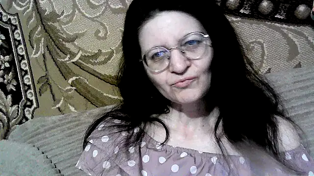 Snapshot of Dear_Annet chatting on July 2026 09:15:02 PM Dear Annet online show from July 2026 09:15:02 PM