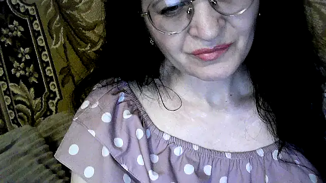 Snapshot of Dear_Annet chatting on June 2026 10:43:01 AM Dear Annet online show from June 2026 10:43:01 AM