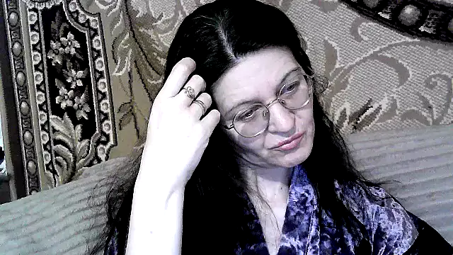Snapshot of Dear_Annet chatting on July 2026 09:01:01 PM Dear Annet online show from July 2026 09:01:01 PM