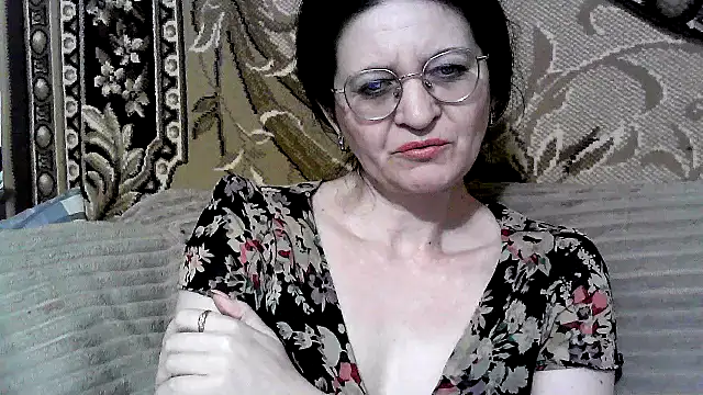 Snapshot of Dear_Annet chatting on June 2026 06:40:01 PM Dear Annet online show from June 2026 06:40:01 PM