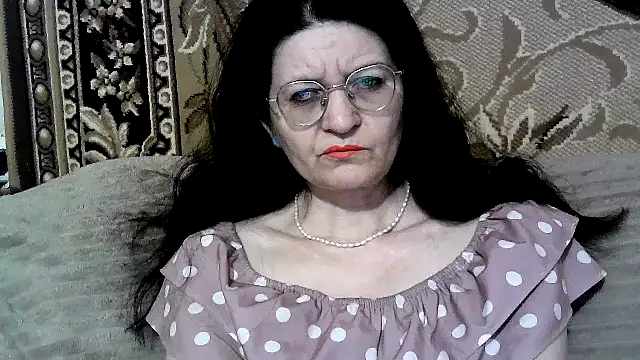 Snapshot of Dear_Annet chatting on June 2026 08:48:02 PM Dear Annet online show from June 2026 08:48:02 PM